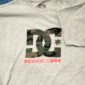 Men's large Grey DC Shoes Shirt sleeve t-shirt